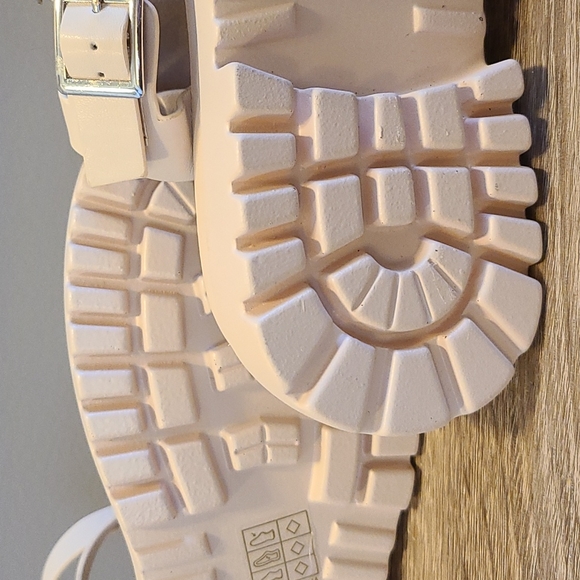 Shein Vegan Leather Double Buckled Ankle Strap Sandals in Off-White - Picture 12 of 13